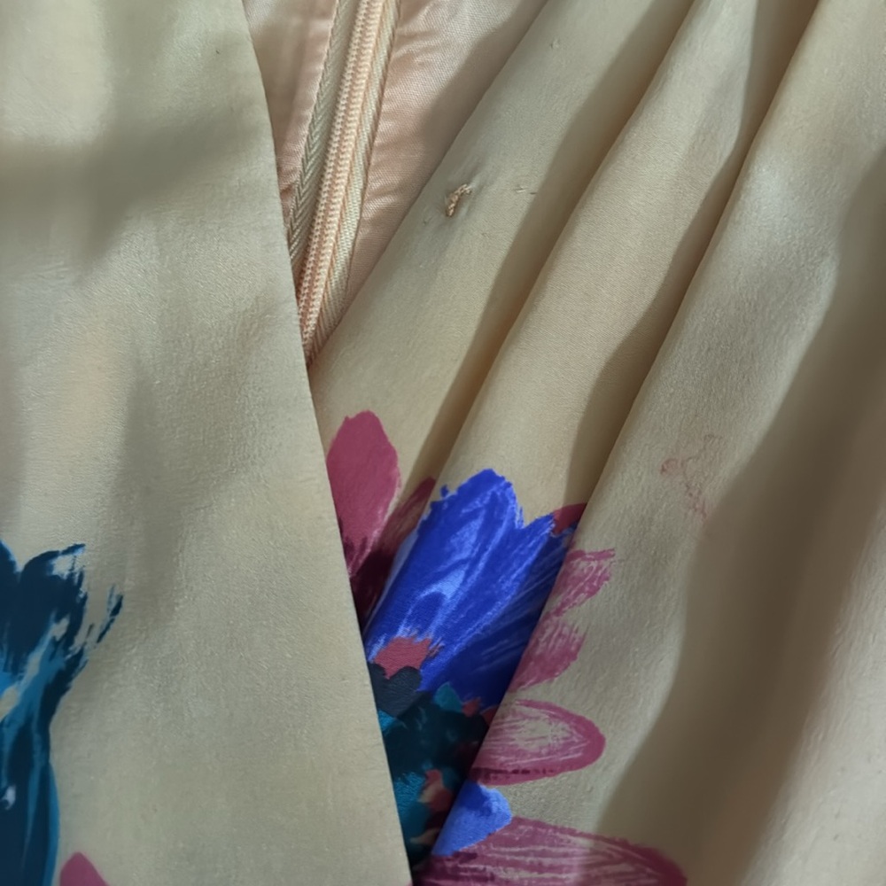 VINTAGE LIZ CLAIBORNE SILK FLORAL DRESS - Picture 10 of 11